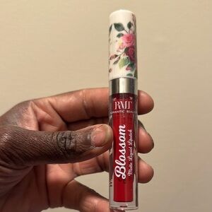 Blossom Matte Liquid Lipstick Floral Design-Garnet-07